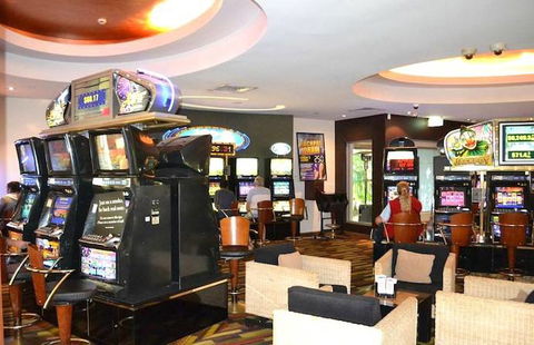 Helensvale Tavern - Accommodation Search 3