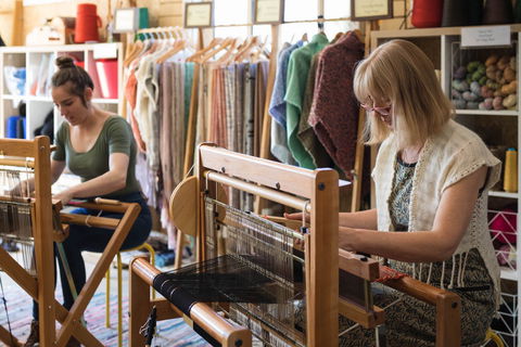 An Introduction To Weaving - Accommodation Search 0