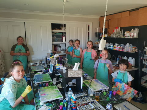 School Holidays - Kids Art Class - Painting - Accommodation Search 0