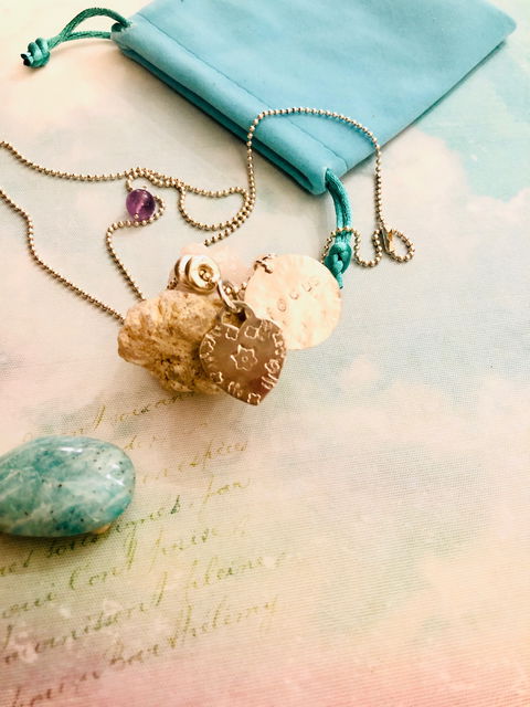 Make Your Own Manifestation Necklace Workshop - Accommodation Search 0