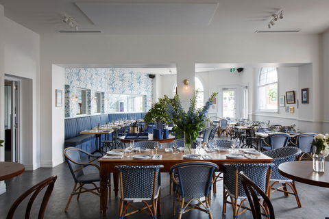 Dine In Style With Lola - Accommodation Search 0