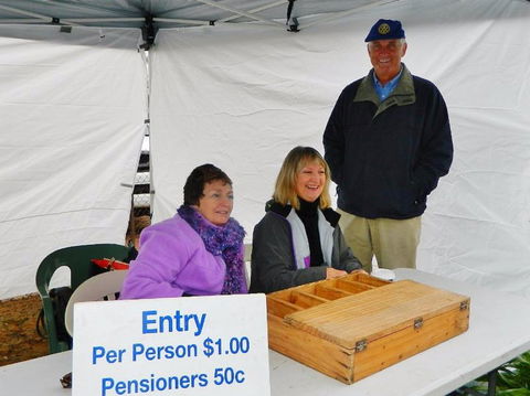 Yarrawonga Mulwala Rotary Club Special Easter Market - Accommodation Search 0