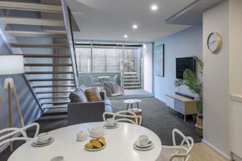 Oaks Nelson Bay Lure Suites - Accommodation Search 0