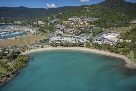 Airlie Beach Hotel - Accommodation Search 2