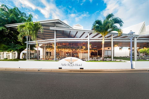 Airlie Beach Hotel - Accommodation Search 4