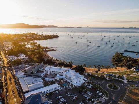 Airlie Beach Hotel - Accommodation Search 6
