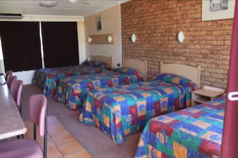 Nandewar Motor Inn - Accommodation Search 3