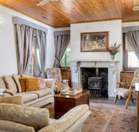Reillys Wines Heritage Cottages - Accommodation Search