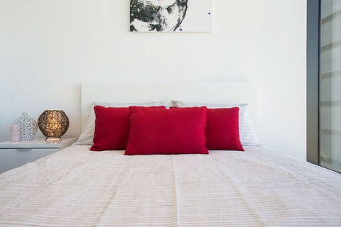 C3CBD Melbourne Apartment - Accommodation Search 7
