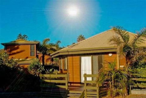 Shelly Beach Holiday Park - Accommodation Search 0