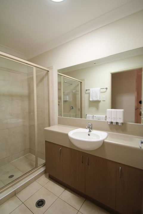 Midlander Motor Inn - Accommodation Search 6