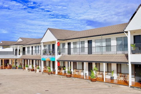 COAST Motel And Apartments - Accommodation Search 1