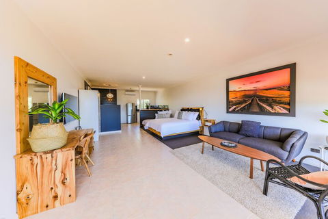COAST Motel And Apartments - Accommodation Search 5