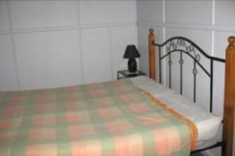Hutton Hide Away - Accommodation Search 2