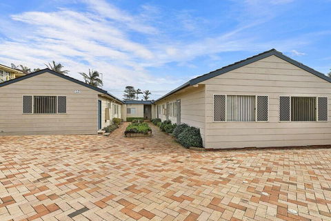 Hutton Hide Away - Accommodation Search 1