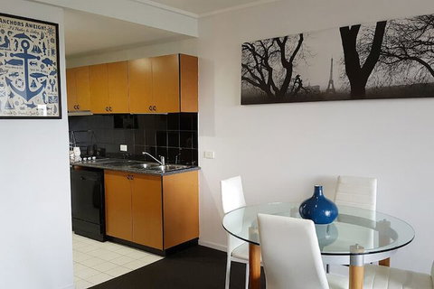 Anchor On Paramount - Accommodation Search 2
