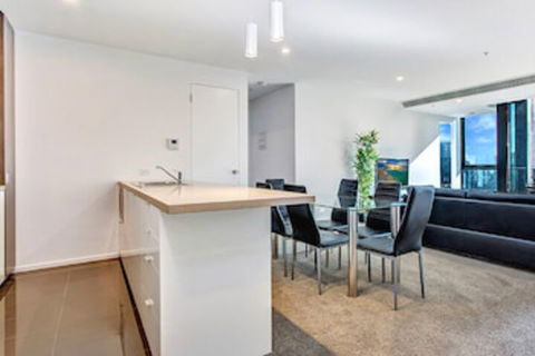MJ Shortstay Southbank Grande Apartments - Accommodation Search 4
