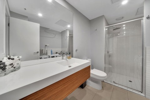All On Flinders - Accommodation Search 6
