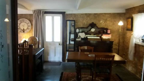 A La Folly - Accommodation Search 2