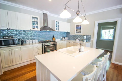 Arlington - Accommodation Search 0