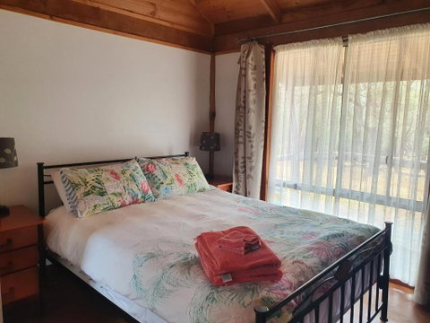 Gaddleen Grove Cottages - Accommodation Search 3