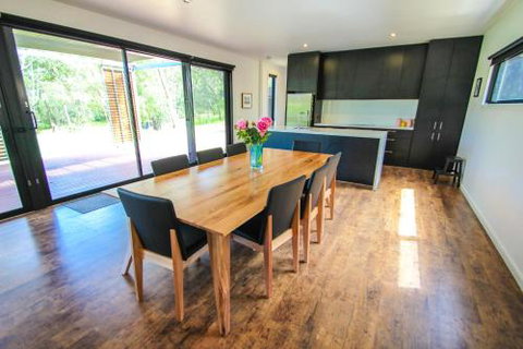 Apex House - Accommodation Search 4