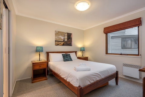 Absinthe - Accommodation Search 2
