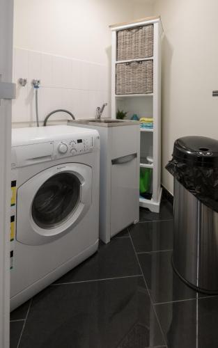 Waterfront Apartments Marinaquays Apt 221 & Apt 234 - Accommodation Search 1