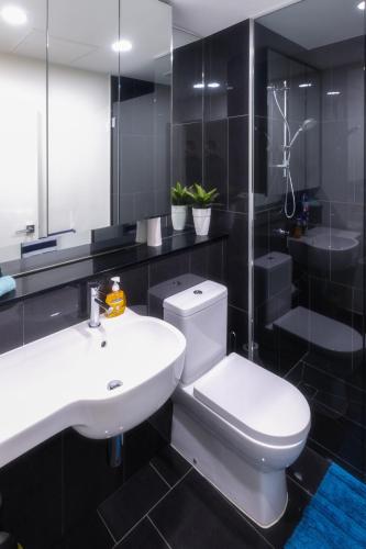 Waterfront Apartments Marinaquays Apt 221 & Apt 234 - Accommodation Search 5