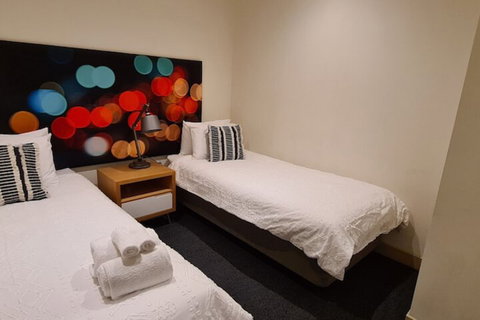 Absolute Collins - Accommodation Search 6