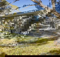 Ecocrackenback 10 'Sustainable chalet close to the slopes.' - Accommodation Search
