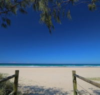 A Deluxe Swim Up Drift Apartments South - Accommodation Search