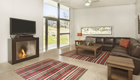 Ecocrackenback 4 'Sustainable Chalet Close To The Slopes - Accommodation Search 2