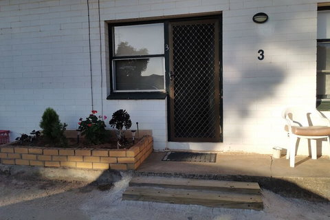 Kimba Units - Accommodation Search 4
