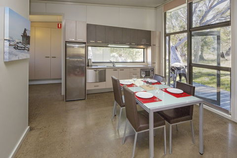 Ecocrackenback 11 'Sustainable Chalet Close To The Slopes.' - Accommodation Search 4