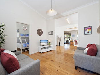 Fingal Beach Shack - Accommodation Search 0