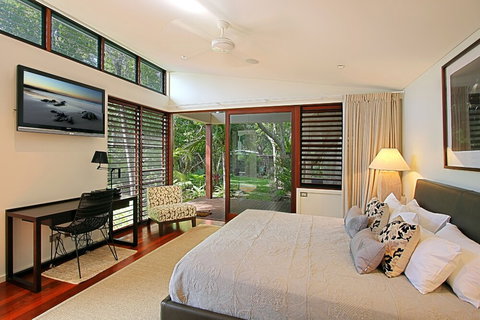 Barefoot At Broken - Accommodation Search 2