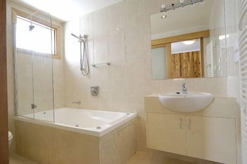 Alpine Haven 2 - Accommodation Search 4
