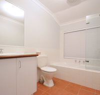 Halcyon Daze - Accommodation Search