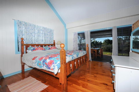 Samford Lakes - Accommodation Search 1