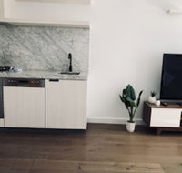 Level 8 Marvelous Apartment with pool access - Accommodation Search