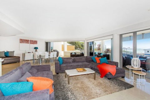 KINGSCLIFF OCEAN FRONT TERRACE 4 - Accommodation Search 0