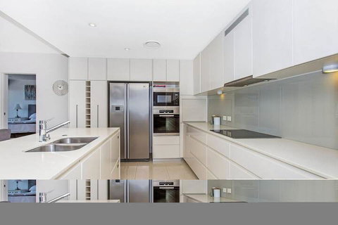KINGSCLIFF OCEAN FRONT TERRACE 4 - Accommodation Search 3