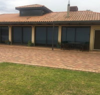Rural living with great views - Accommodation Search
