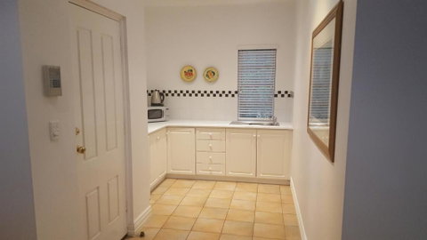 Two Sisters Chalets - Accommodation Search 4