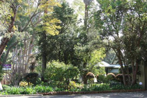 Two Sisters Chalets - Accommodation Search 0