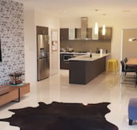 Big House in Melville - Accommodation Search