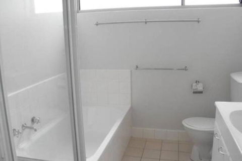 Oceanic Unit 14 8 12 North Street - Accommodation Search 0