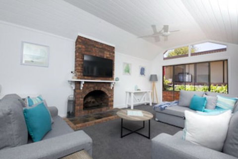 Sand Dunes - Accommodation Search 0