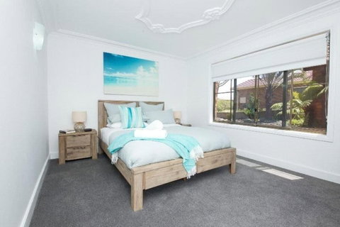 Sand Dunes - Accommodation Search 5